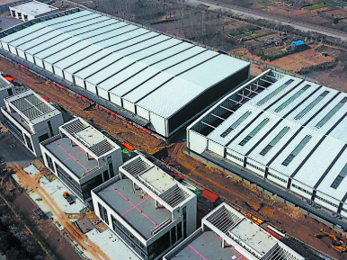  重大项目建设稳步推进